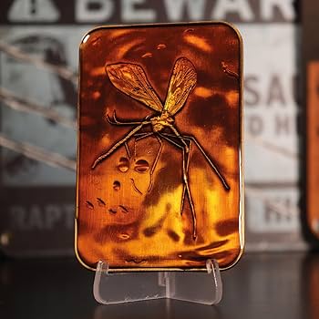 ジェラシックパークの初期作品を思い出す！虫入り琥珀！蚊のような昆虫が入っています Amazon.co.jp: VEOJEIN ジュラシック蚊 琥珀色 | 耐久性のある